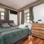 Oakmoon House 招待所 3*