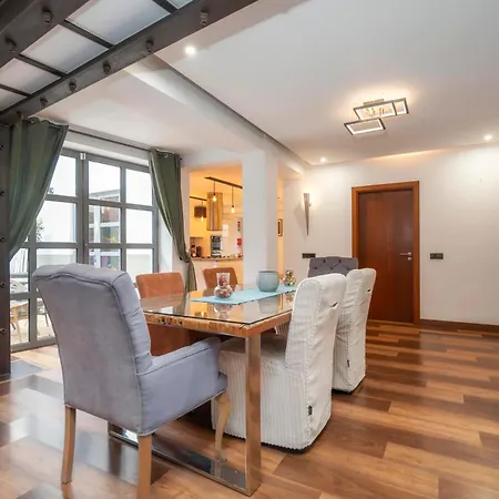 Oakmoon House Гостевой дом