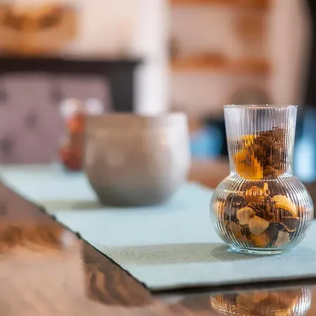 Oakmoon House فارو