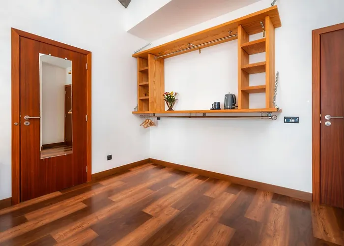 Gasthuis Oakmoon House
