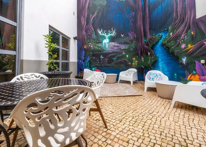 Oakmoon House 3* Faro