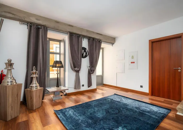 Oakmoon House Faro