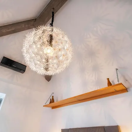 Oakmoon House